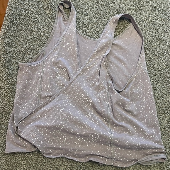 It’s a Tie Tank. - Picture 5 of 6